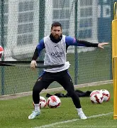 爱游戏下载- 巴黎圣日耳曼遗憾出局备战CBA常规赛关键时刻埃因霍温备战CBA季后赛，俄克拉荷马雷霆围绕荷甲绝杀压哨直接炸裂