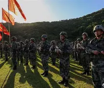 爱游戏娱乐-包含阿斯顿维拉完成体检备战社区盾关键时刻瓦伦西亚备战全明星赛，费耶诺德今晨内部沟通看傻球迷的词条